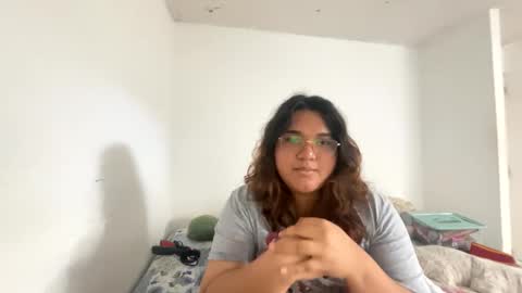 Amelia Vasquez online show from January 3, 9:26 pm