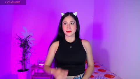 Amely  online show from February 10, 2:52 am