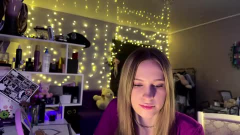 Amily online show from February 28, 1:54 pm