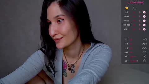 Snapshot of aminegulse chatting on September 27, 11:34 pm Camilla online show from September 27, 11:34 pm