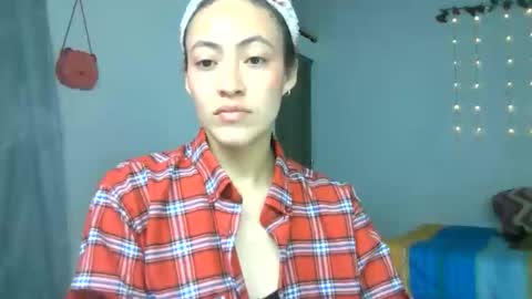 amitlu_ online show from March 18, 10:37 pm