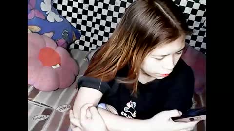 Ashly online show from February 26, 1:43 pm