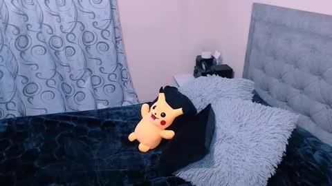 diana online show from February 21, 12:05 am