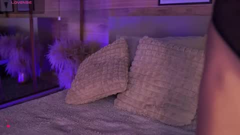 Ammy Scott  online show from November 19, 8:09 pm