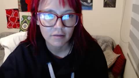 yisel online show from September 16, 1:13 am