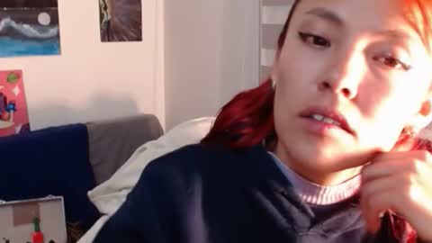 yisel online show from November 21, 1:18 am