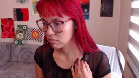 yisel online show from September 18, 6:06 pm