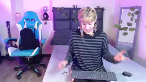 Amnesia online show from October 3, 12:21 pm