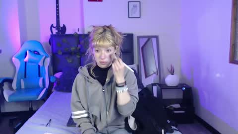 Amnesia online show from October 6, 12:33 pm