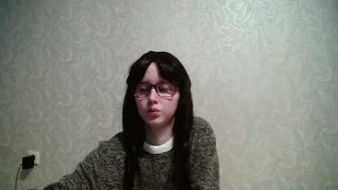 Amomira online show from February 11, 8:05 am