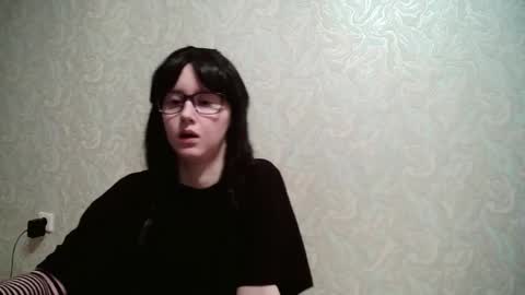 Amomira online show from December 15, 1:55 am