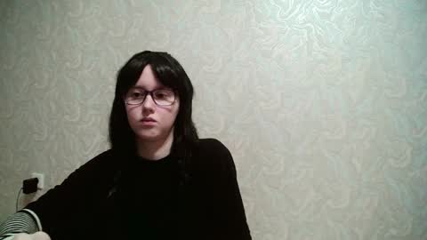 Amomira honeyx online show from March 10, 1:42 am