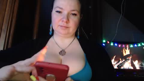 amorelara online show from January 5, 5:41 am