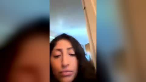 amxnyaa online show from August 4, 7:20 pm