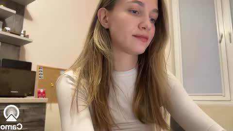 Snapshot of amy_meoww chatting on February 6, 2:58 pm amy_meoww online show from February 6, 2:58 pm
