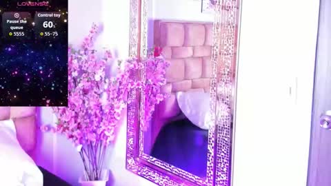 Emy Noa  online show from February 11, 1:42 am