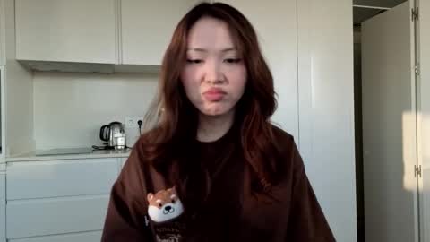 girl next door named Amy online show from March 26, 5:58 pm