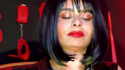 Amy Wong Grey online show from January 6, 9:29 pm