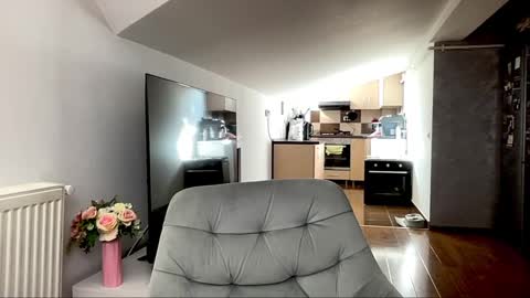 amyroberta92 online show from March 4, 7:30 am