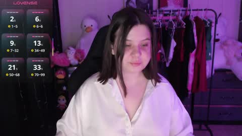 amyvibes online show from June 4, 6:45 pm