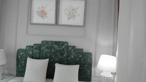 Ana  online show from December 20, 11:25 am