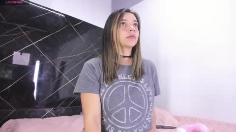 Ana  online show from February 14, 11:56 am