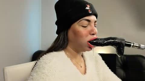 Anabel Alice Gandara online show from March 27, 1:45 pm