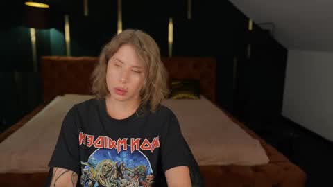 Snapshot of anabel_team054 chatting on October 8, 10:08 am PLAYHARD054 online show from October 8, 10:08 am