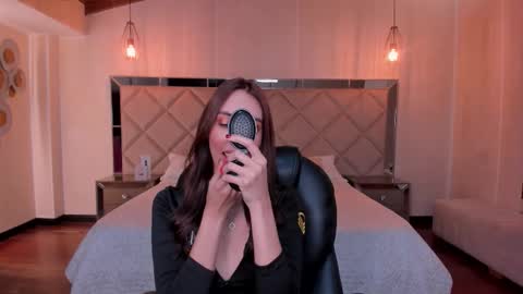 Anais Nin  online show from October 23, 6:08 am