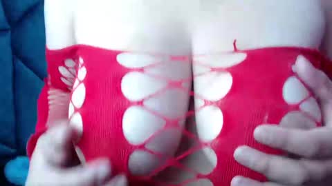 catherin owen online show from December 24, 3:05 am