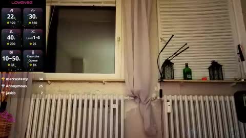 Ana online show from September 21, 6:17 pm