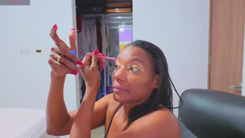 Ana online show from December 19, 1:54 am