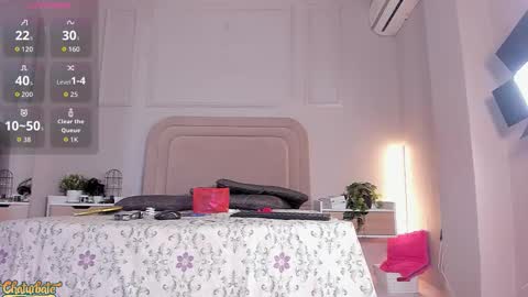 anamonroee online show from October 26, 1:17 pm