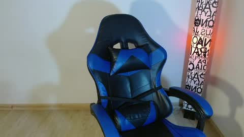 ana 3 online show from April 11, 3:01 am