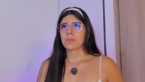 Anastacia online show from November 6, 6:08 am