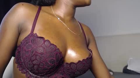 mayah online show from January 17, 5:04 am