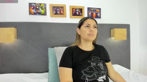 Andrea online show from February 24, 12:26 pm