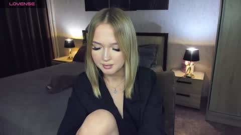 Anfisa online show from November 10, 2:45 pm