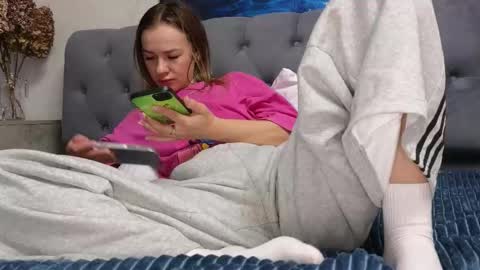 ange1ok online show from February 24, 5:33 pm