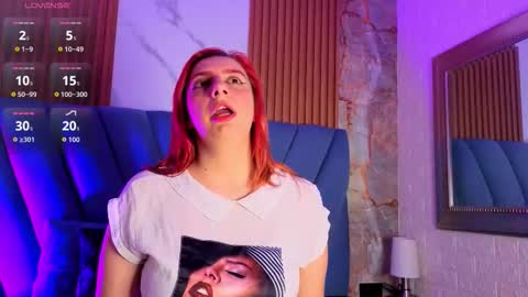 angel__red_ online show from November 19, 2:33 am