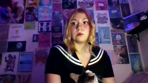 tell me bunny online show from February 10, 12:13 am