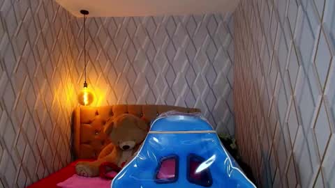 Angel online show from March 23, 2:12 pm