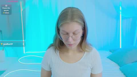 Ksenia online show from October 18, 3:59 pm