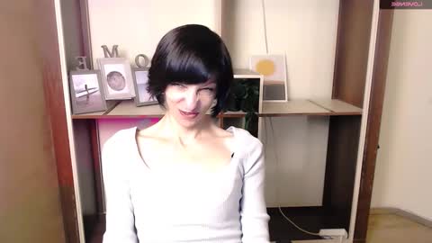 Angelina online show from October 24, 7:15 am