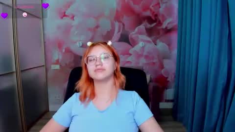 AngelinaLow online show from November 27, 1:03 pm