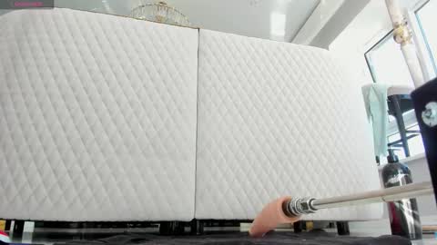 angelinamoore281 online show from September 11, 11:54 am