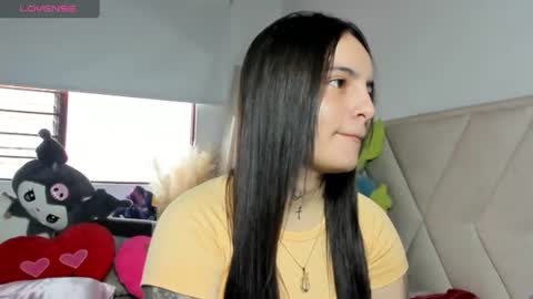 Angeline Smith  online show from July 18, 9:39 pm