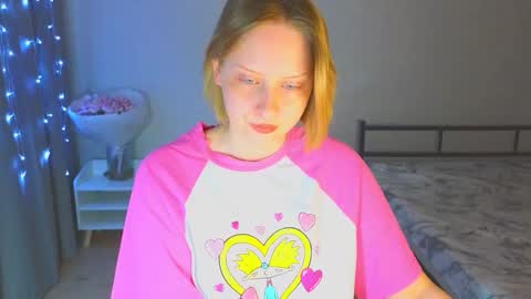 Cutie online show from November 7, 9:48 am