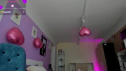 Angelli online show from March 2, 6:14 am