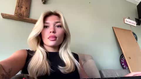 angel online show from June 10, 11:31 am